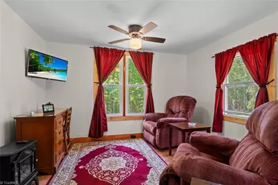 154 Folger Road, Sparta, NC 28675 - Photo 7