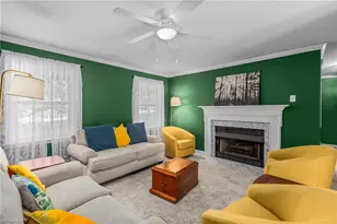 180 Creekside Dr, High Point, NC 27265 - Photo 7