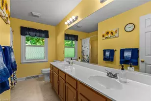 180 Creekside Dr, High Point, NC 27265 - Photo 17