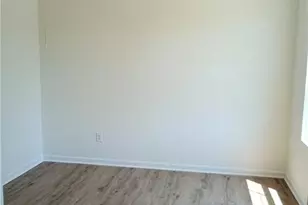 801 E Commerce Ave, High Point, NC 27260 - Photo 13