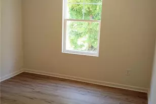 801 E Commerce Ave, High Point, NC 27260 - Photo 11