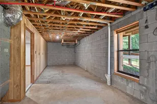 7000 Oakridge Dr, Lexington, NC 27295 - Photo 33