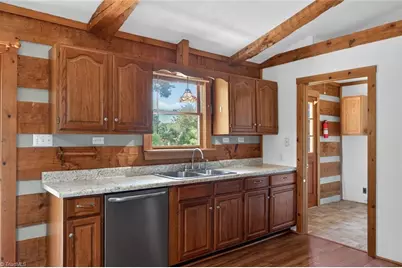 7000 Oakridge Drive, Lexington, NC 27295 - Photo 17