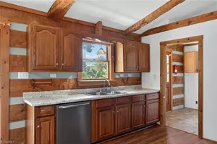 7000 Oakridge Dr, Lexington, NC 27295 - Photo 17