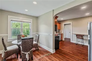 318 Oakdale St, Mount Airy, NC 27030 - Photo 11
