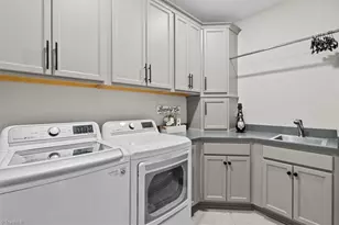 8204 Joe Jessup Ct, Greensboro, NC 27455 - Photo 31