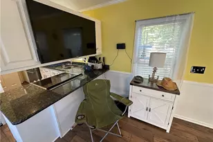 112 N Cardinal Dr, New London, NC 28127 - Photo 7