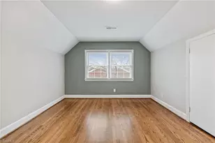 2209 Villa Dr, Greensboro, NC 27403 - Photo 25