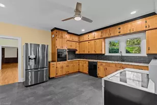 1212 Ritters Lake Rd, Greensboro, NC 27406 - Photo 9