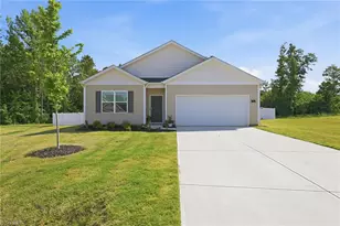214 Jack Rabbit Ct, Lexington, NC 27292 - Photo 1