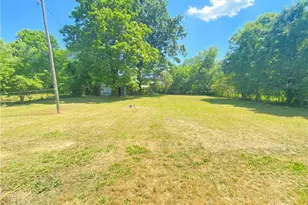 1208 Ridge Ave, Eden, NC 27288 - Photo 17