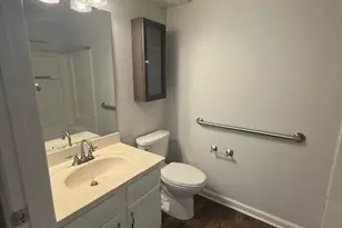 5008 Lawndale Dr, Greensboro, NC 27455 - Photo 21