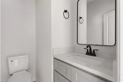 3503 Battleground Avenue, Greensboro, NC 27410 - Photo 11