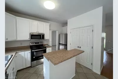 20 Country Walk Lane, Greensboro, NC 27407 - Photo 7