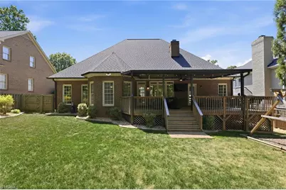 2904 Willow Oak Drive, Greensboro, NC 27408 - Photo 31