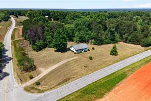 482 Bethany Rd, Reidsville, NC 27320 - Photo 5