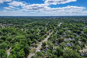 1909 Friendly Ave, Greensboro, NC 27403 - Photo 41