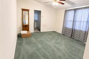 1214 Violet Ct, Burlington, NC 27217 - Photo 9