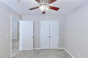 1052 Glyn Water Ln, High Point, NC 27265 - Photo 17
