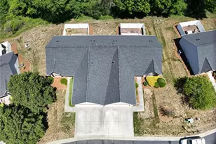 1052 Glyn Water Ln, High Point, NC 27265 - Photo 31