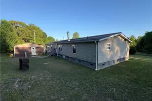 1620 Rogers Road, Mount Airy, NC 27030 - Photo 5