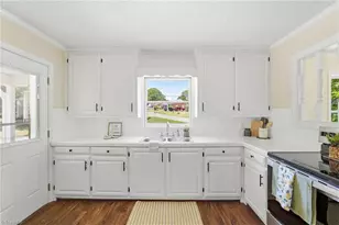941 King St, Burlington, NC 27217 - Photo 9