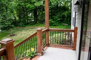 2340 Cherokee Ln, Winston-Salem, NC 27103 - Photo 7
