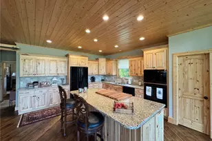 1083 Union Community Rd, Thurmond, NC 28683 - Photo 11