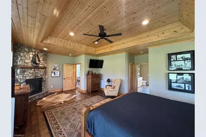 1083 Union Community Road, Thurmond, NC 28683 - Photo 15
