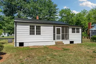309 Hillside Dr, Lexington, NC 27295 - Photo 17