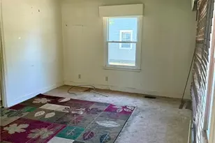 2137 Roger St, Burlington, NC 27217 - Photo 3