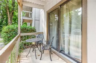2260 Sunderland Rd, Winston-Salem, NC 27103 - Photo 17
