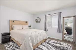 2260 Sunderland Rd, Winston-Salem, NC 27103 - Photo 11