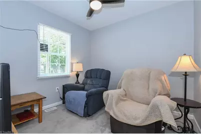 816 Barnes Street, Reidsville, NC 27320 - Photo 17