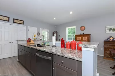 816 Barnes Street, Reidsville, NC 27320 - Photo 13