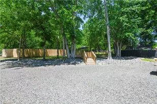 816 Barnes St, Reidsville, NC 27320 - Photo 25
