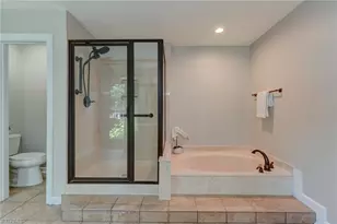 4301 Windlestraw Ln, Greensboro, NC 27410 - Photo 15