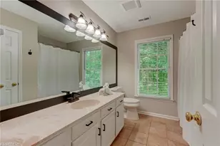 4301 Windlestraw Ln, Greensboro, NC 27410 - Photo 19