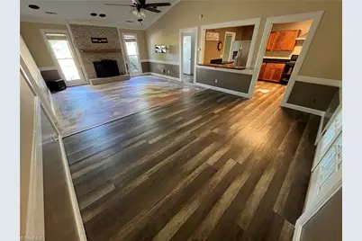 916 Spring Hill Court, Kernersville, NC 27284 - Photo 9