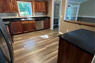 916 Spring Hill Ct, Kernersville, NC 27284 - Photo 5