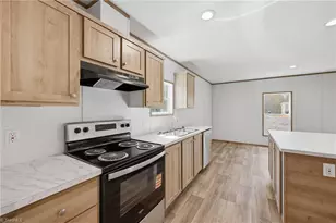 253 Ridge Top Rd, North Wilkesboro, NC 28659 - Photo 17