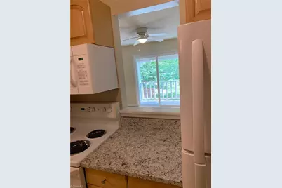 5639 Hornaday Road #G, Greensboro, NC 27409 - Photo 7