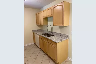 5639 Hornaday Road #G, Greensboro, NC 27409 - Photo 5