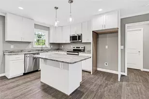 1050 Rising Vw Wy, Asheboro, NC 27205 - Photo 11