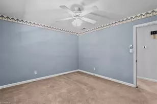 509 Valleybrook Dr, Jamestown, NC 27282 - Photo 23