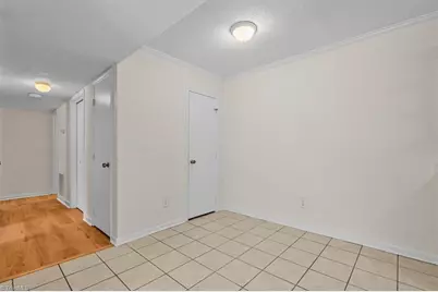 5643 Hornaday Road #D, Greensboro, NC 27409 - Photo 9