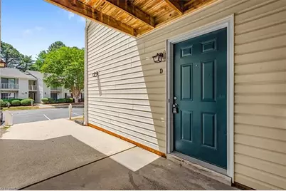5643 Hornaday Road #D, Greensboro, NC 27409 - Photo 5