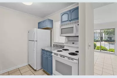 5643 Hornaday Road #D, Greensboro, NC 27409 - Photo 13