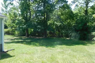519 Moore Dr, Lexington, NC 27292 - Photo 25