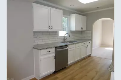 519 Moore Drive, Lexington, NC 27292 - Photo 11